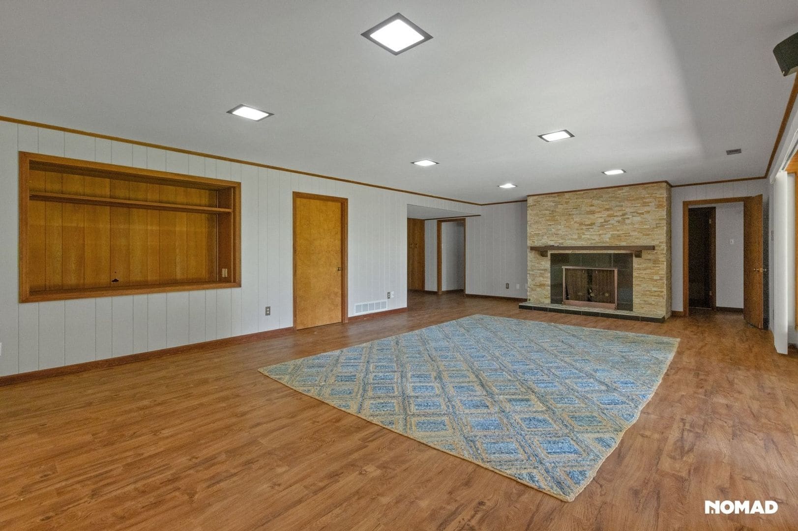 Building Photo - 139 Ladue Oaks Dr