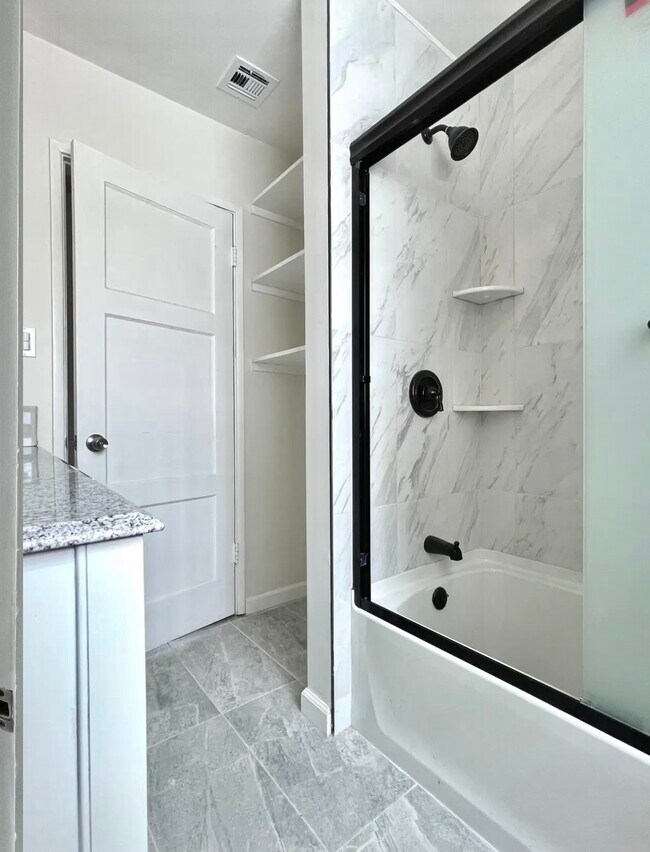 Building Photo - 7949 Clearfield Ave