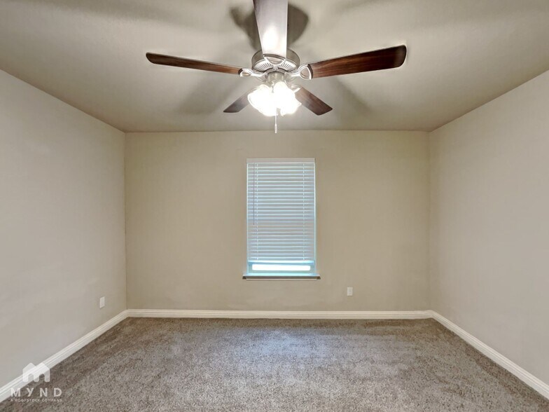 Building Photo - 786 Rolling Terrace Cir
