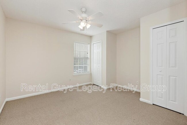 Building Photo - 300 Southern Branch Ln