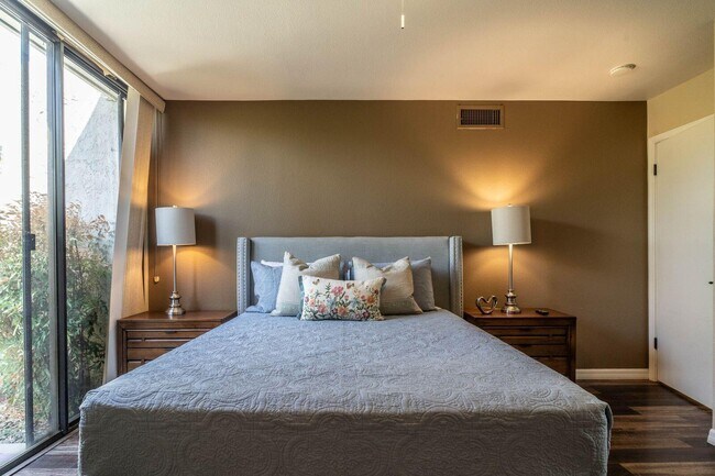 Building Photo - 75114 Concho Dr