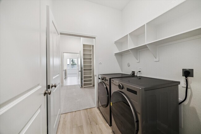 Building Photo - 21714 Swift Flier Ln