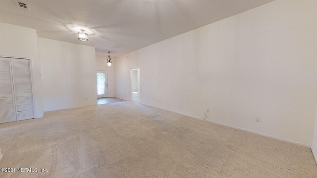 Building Photo - 517 S Aberdeenshire Dr