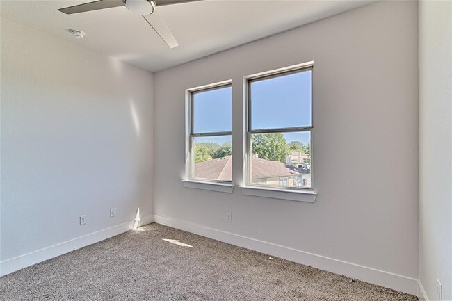 Building Photo - 8103 West Gate Blvd