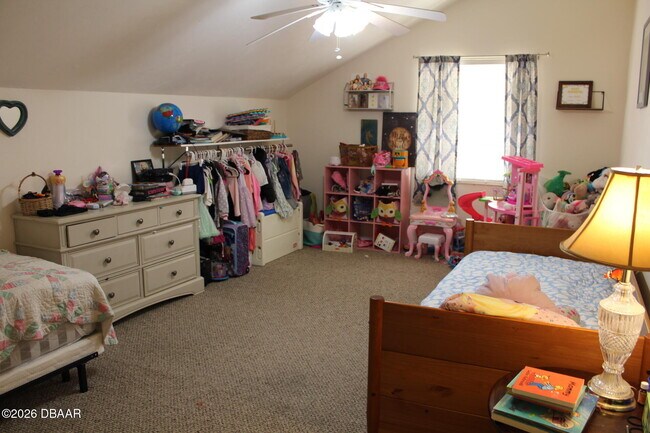 Building Photo - 4542 Rockledge Ln