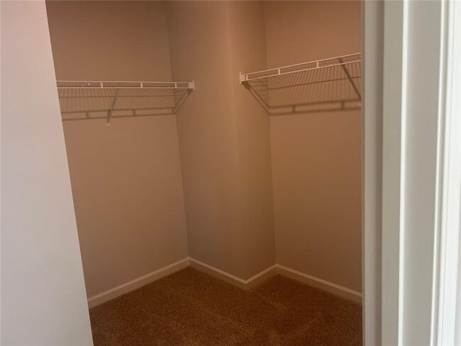 Building Photo - 3111 Greyton Dr