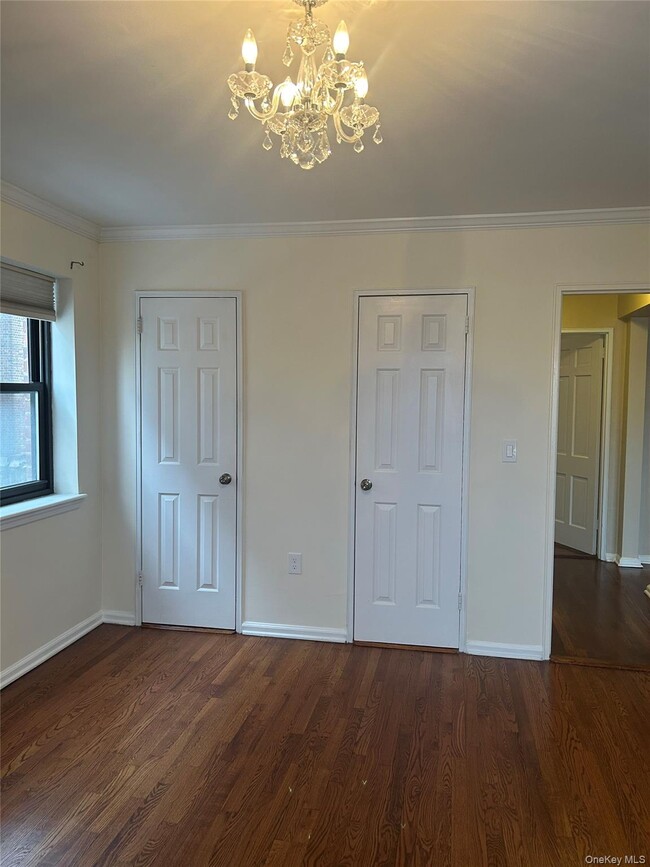 Building Photo - 19 Old Mamaroneck Rd