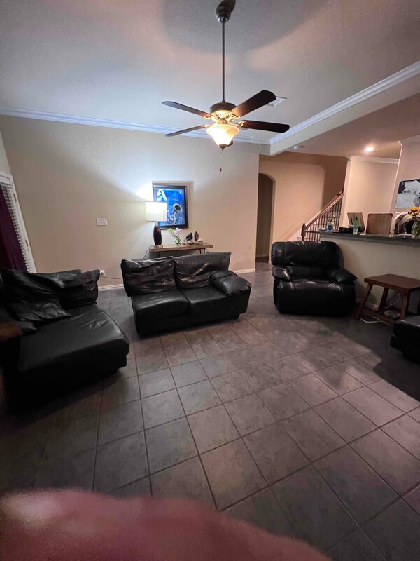 Building Photo - 820 Osage Dr