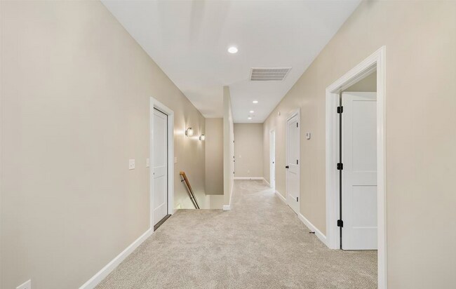 Building Photo - 1110 Legacy Dr