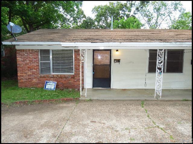 Building Photo - 211 I St