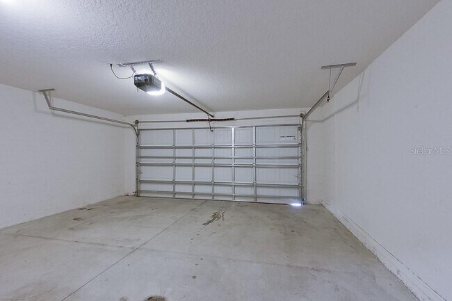 Building Photo - 2799 W Sheila Dr