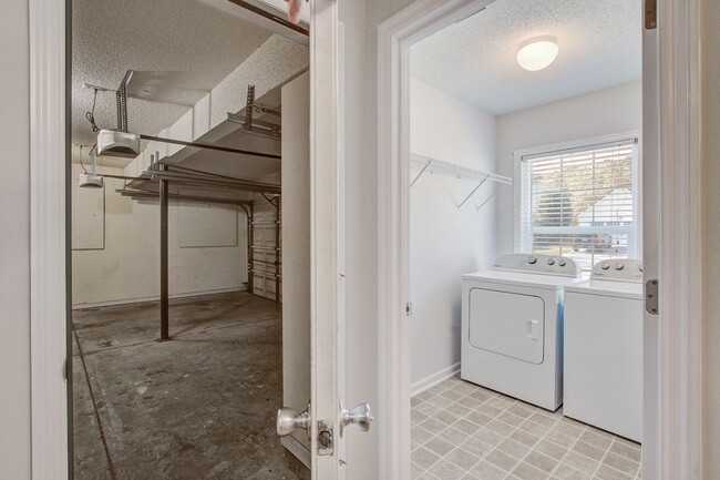 Building Photo - 1547 Clark Sound Cir