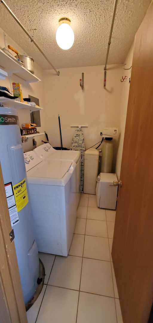 Building Photo - 2 bedroom lakeview condo in Lake Ozark for...