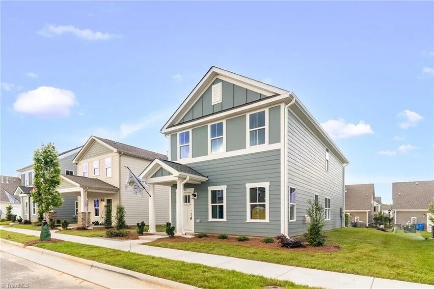 Building Photo - 1714 Creekline Dr