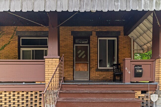 Building Photo - 416 First St_BT