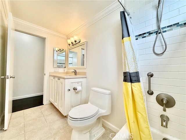 Building Photo - 153 Briarwood