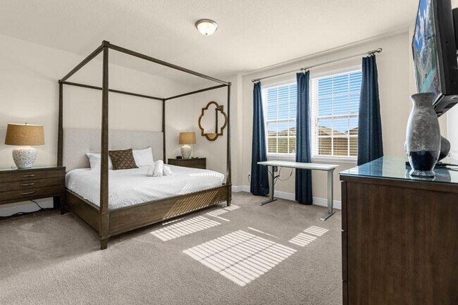 Building Photo - 350 Pendant Ct