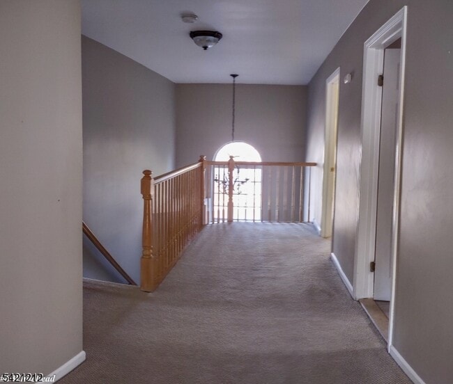 Building Photo - 6 Whitehead Rd