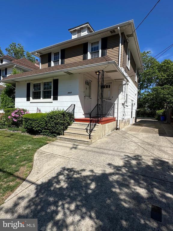 Primary Photo - 246 Harvard Ave
