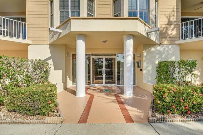 Building Photo - 4626 Harbour Village Blvd