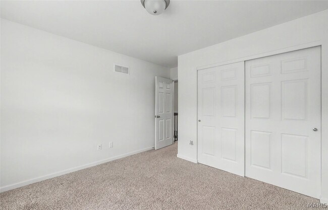 Building Photo - 351 Timber Valley Trail