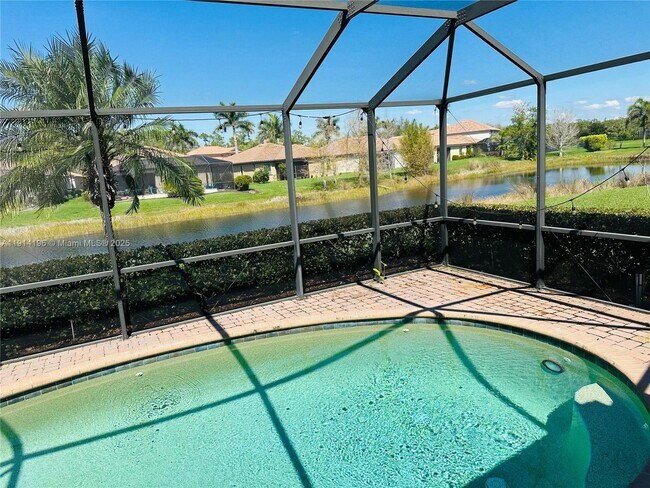 Building Photo - 11276 Reflection Isles Blvd