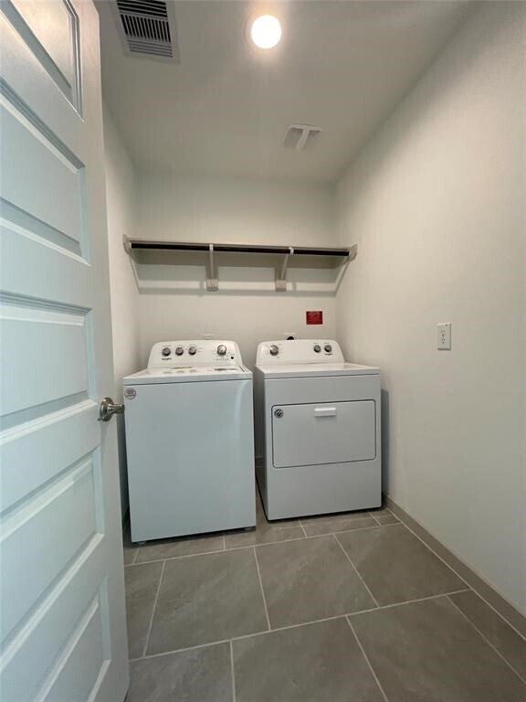 Building Photo - 28939 Lupo River Ct