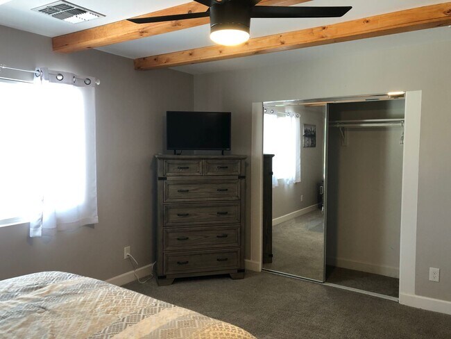 Building Photo - A GREAT REMODELED LIKE NEW HOME ON THE GOLF COURSE IN LEISURE WORLD 45+ Active Adult Resort Commu...