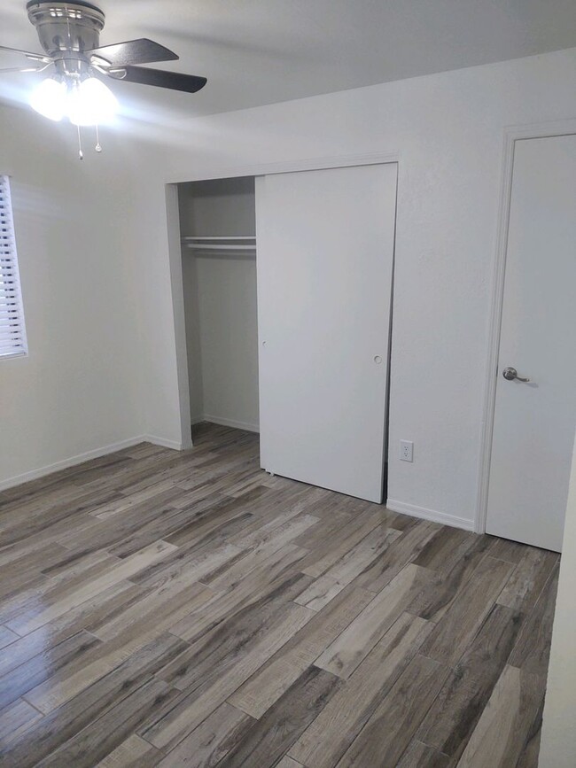 Building Photo - McKellips and Lindsey. Apartment. 2 bed, 2...