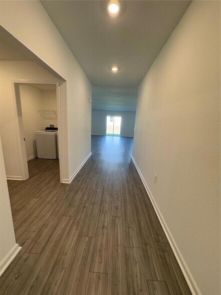 Building Photo - 8924 SW 41st Terrace