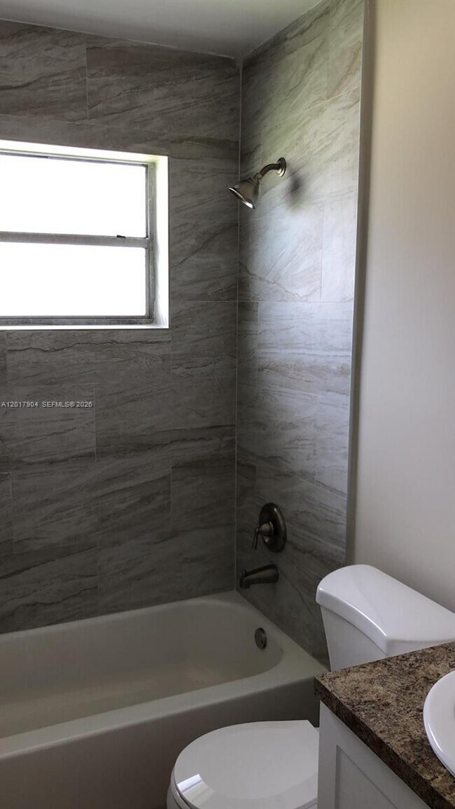 Building Photo - 25430 SW 107th Ave
