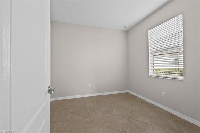 Building Photo - 7959 Princeton Dr