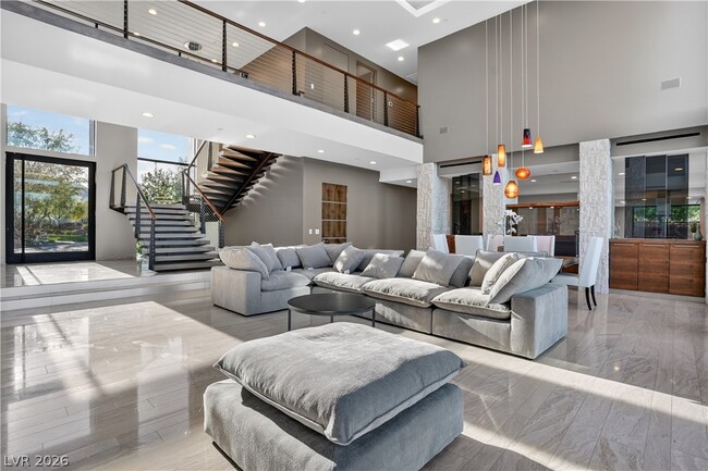 Building Photo - 98 Sun Glow Ln