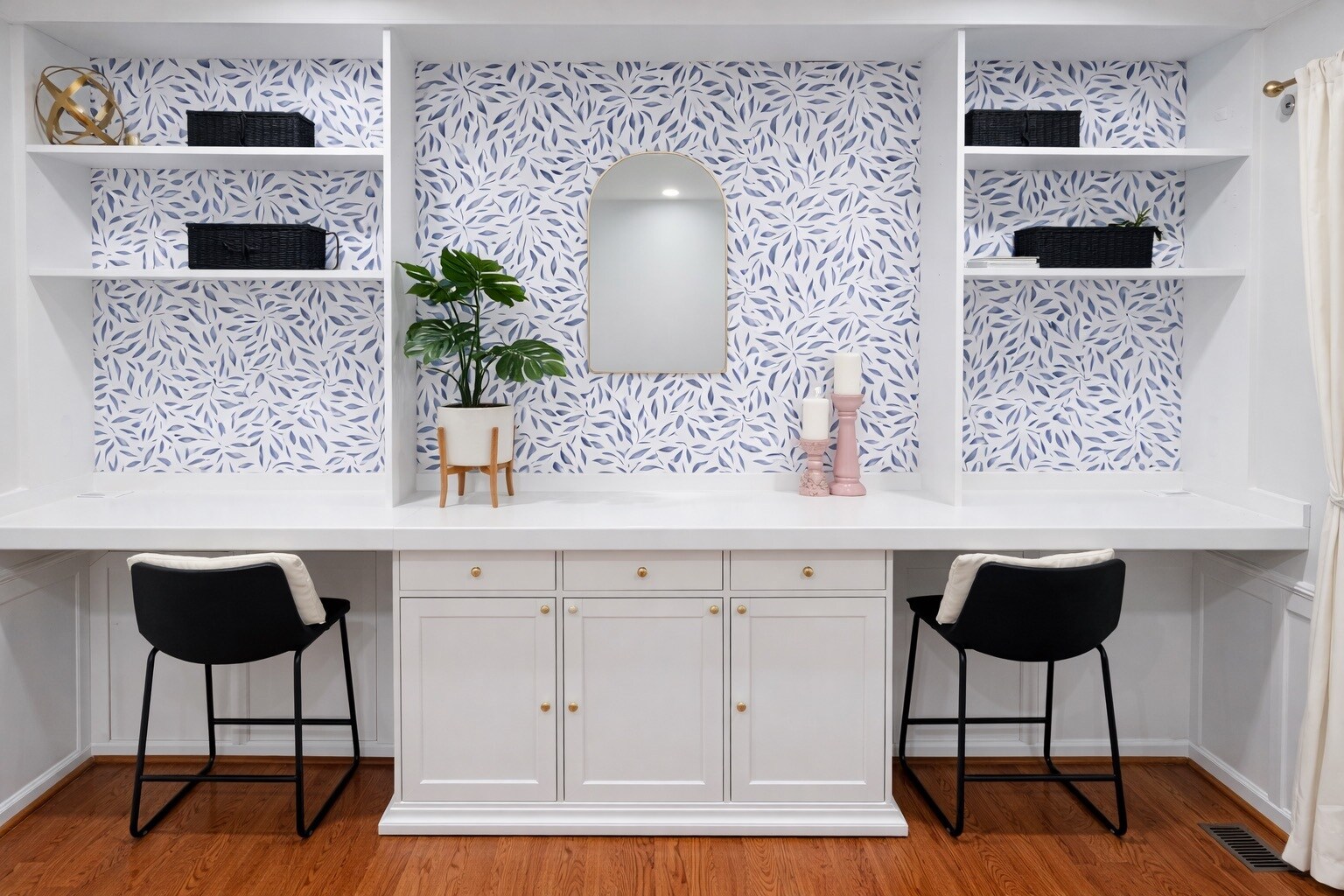 Built ins - 5706 Rocky Run Dr