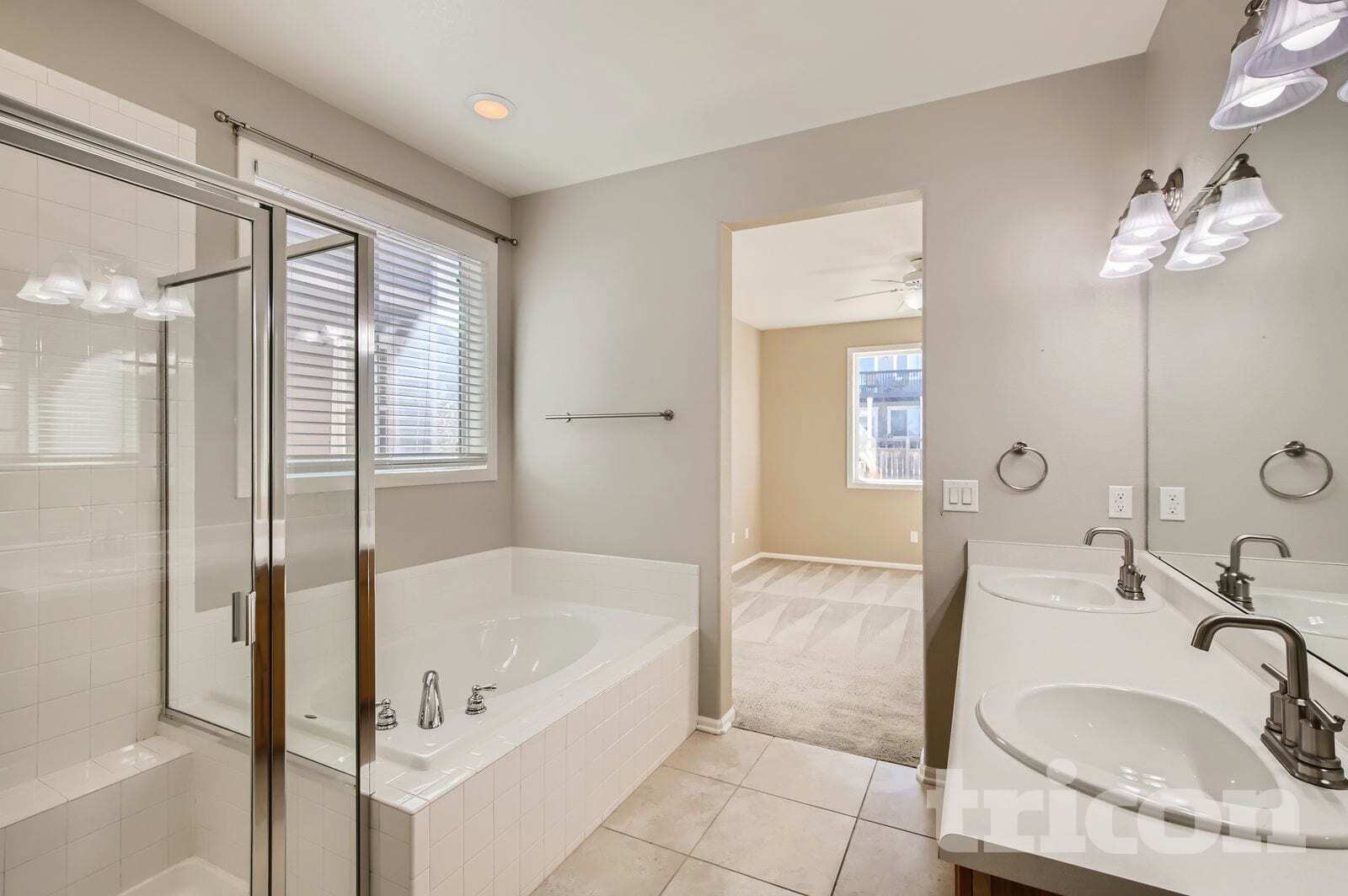 Building Photo - 7682 Sabino Ln