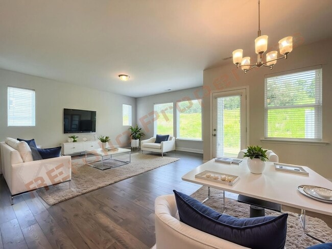 Building Photo - 238 Deardom Wy