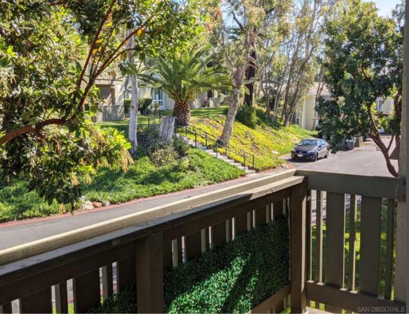 Building Photo - 830 W Lincoln Ave