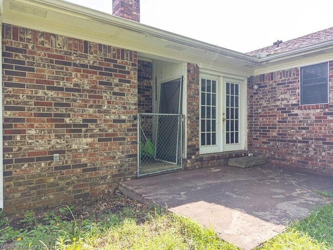 Building Photo - 100 Meadow Pl