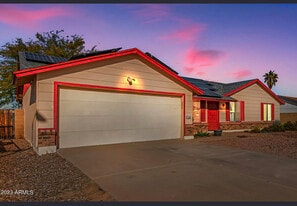 Building Photo - 1138 E Avenida Grande