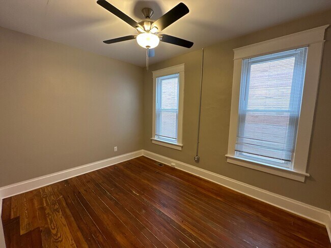 Building Photo - Chittenden Ave 145-147 48K