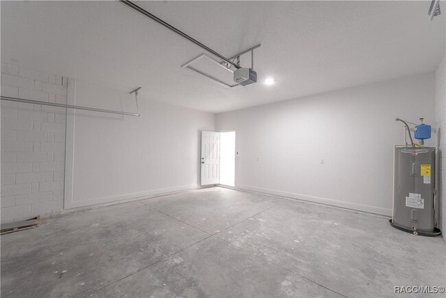 Building Photo - 9521 N Old Mill Way