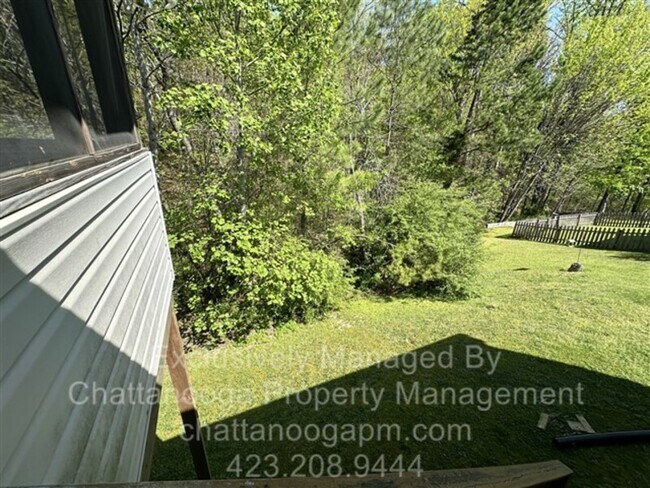 Building Photo - 87 Manor Dr