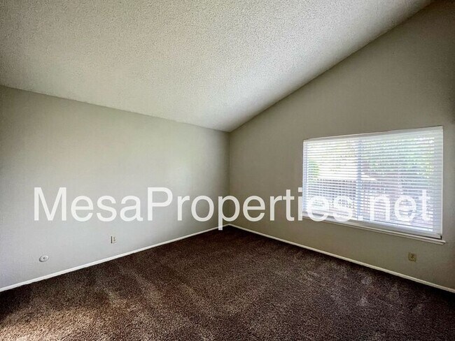 Building Photo - 12392 Whistler St