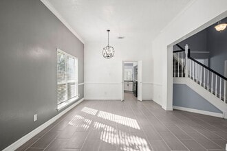 Building Photo - 47 N Winterport Cir