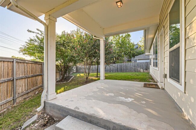 Building Photo - 273 Bridgestone Way