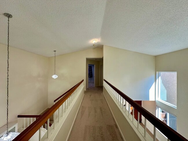 Building Photo - 5225 Mill Creek Ln