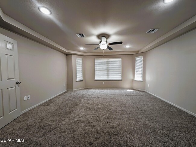 Building Photo - 616 Rafael Marmolejo St