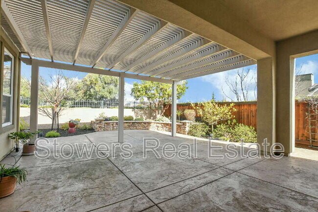 Building Photo - 1587 California Trail