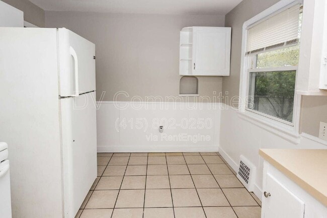 Building Photo - 19001 Nitra Ave