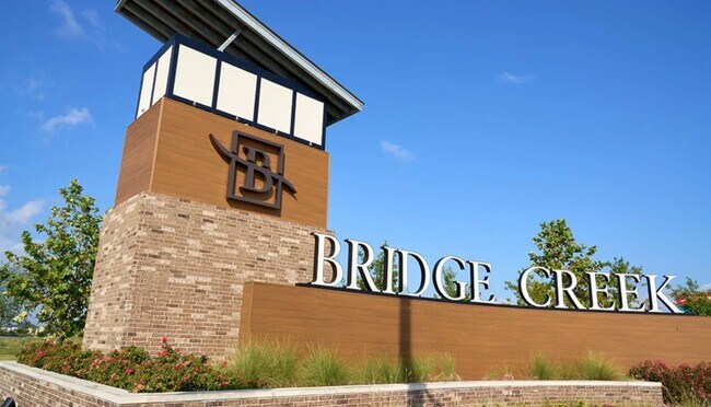 Building Photo - 9730 Westminster Mnr Dr